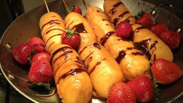 DOUBLE FRIED TWINKIE 1_0.jpg